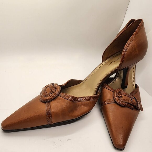 Gianni Bini like NEW Soft Chocolate Leather pumps - Picture 8 of 8